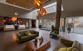 Coast Chilliwack Hotel By Apa